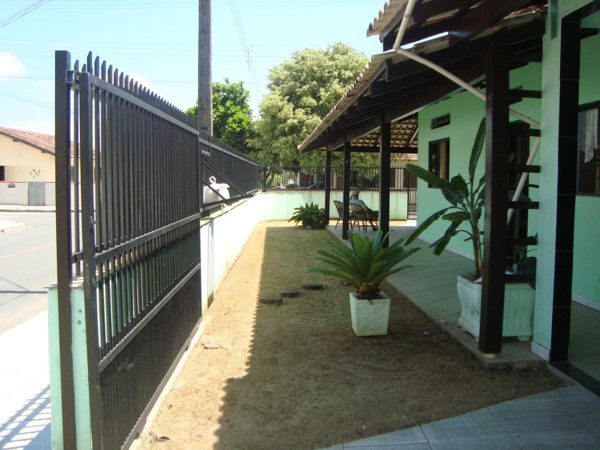 Casa Praia Picarras Exterior photo
